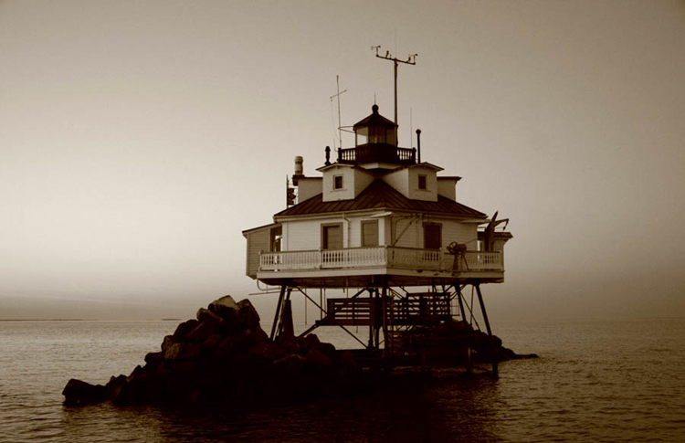 TPSL at sunrise in sepia. Photo by Harry Fahl. 2005.