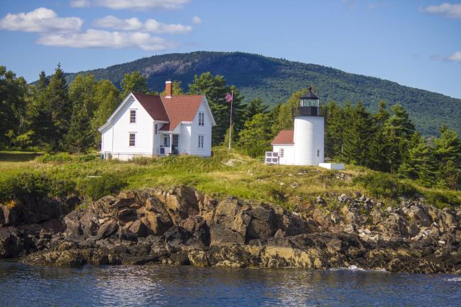 Curtis Island Lighthouse