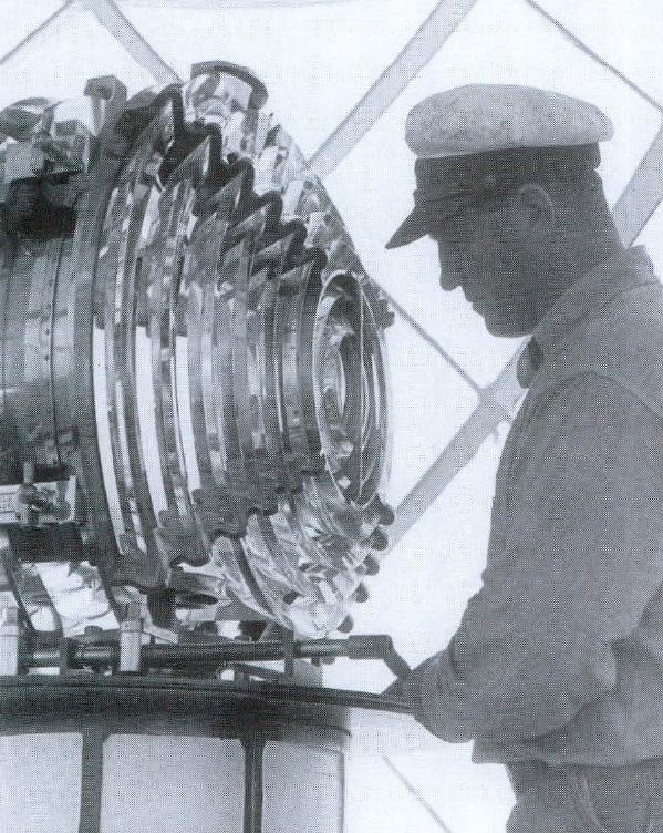 The Jewel in the Sand: Manufacturing Lighthouse Lenses